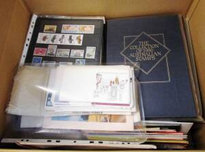 Australia Post Year Albums 1981 x3, 1982 x2, 1983-95, a mixture of Deluxe and Executive editions, plus packeted stamps from the same period or earlier and a small group of FDCs and PSEs.