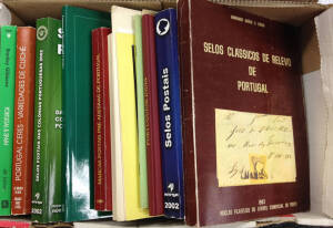PORTUGAL: Small carton of books on stamps & postal history, & a bundle of journals.