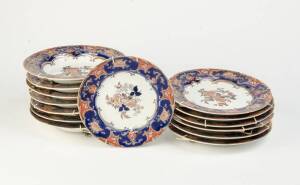 Wedgwood "Camilla" patterned dinner ware comprising 7 dinner bowls, 6 dinner plates & 1 entree plate, mid 19th Century. (14 items)