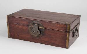 A Huanghuali document box, 17th/18th century