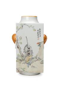 Square porcelain enamel vase with elephant handles on two sides, 20th Century. 30cm high.