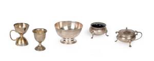 Sterling silver spirit measure, egg cup, pair of condiments & bowl. 5 items.&nbsp;