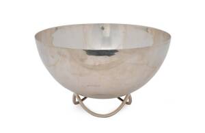 Cartier sterling silver circular punch bowl raised on tripod foot, model No S156, 29.5cm diameter, approx. 1360grams