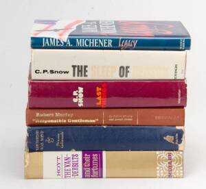 BIOGRAPHIES & AUTOBIOGRAPHIES: A collection of 39 books.