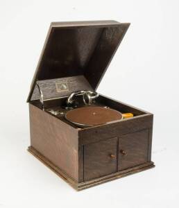 HMV tabletop gramophone&nbsp;in oak case with assorted records & accessories, circa 1920s