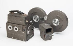 BACH AURICON INC. (USA): Auricon Pro 600 16mm movie camera with Electromatic Take-Up CM-75, auto parallax view-range finder EIF-20, and film magazine Model M75-6A.