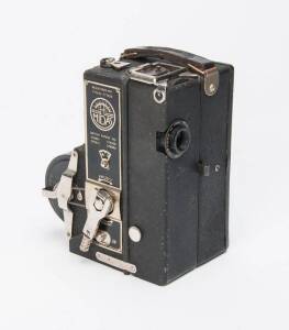 CAMERA PROJECTOR LIMITED (England): A Midas 9.5mm movie camera/projector.