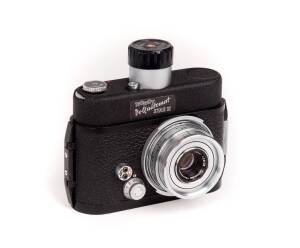ROBOT (Germany): Robot Vollautomat Star II (S) camera c1958,[#2-186771] with tall double-spring motor and Schneider Xenar f2.8 38mm lens. The camera without viewfinder, designed for technical or scientific use.