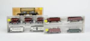 FLEISCHMANN: HO scale freight cars comprising #805347k, 805286K, 825215k, 825505k & 825910k, all NIB. (10 items in 5 original boxes).