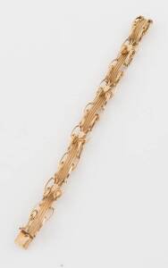 A fancy link bracelet, 14k yellow gold, weight 26 grams,&nbsp;length 19cm, stamped 14k.