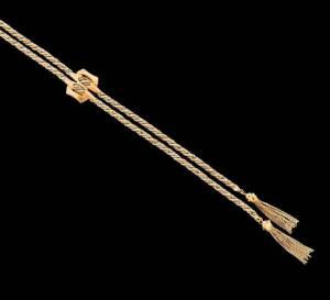 A Prince of Wales twistlink lariat, 18ct yellow and white gold, length 130cm, weight 94 grams.