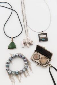 A collection of jewellery including silver and opal necklaces and freshwater pearl bracelet.