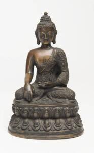 Bronze Bhudda statue 19th to 20th Century. 22cm high