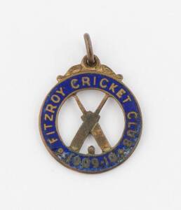 FITZROY CRICKET CLUB, 1909-10 membership badge, made by A.C.Bowman, No.744.