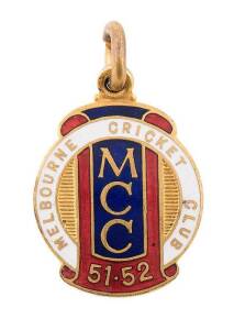 MELBOURNE CRICKET CLUB, membership badges, both Full members & Country members, complete run from 1946-47 to 1961-62, most with lanyards.