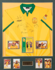 CRICKET GROUP, noted 2006 Ashes Team: Australian Flag with 12 signatures including Ricky Ponting, Adam Gilchrist & Michael Clarke; smaller flags (5), all signed; plus Australian shirt from 2008 Tri-Nations Beach Cricket Series, signed by the Australian te