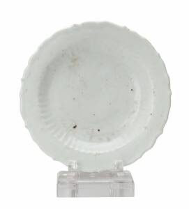 A shufu glazed dish with foliate rim, Yuan Dynasty (1279-1368). 19cm Diameter