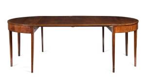 A fine Georgian mahogany D-end extension dining table with 2 leaves, late 18th early 19th Century. 77cm high, extends from 112cm to 230cm wide, 114cm deep