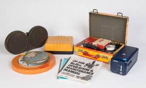 A mixed group of photographic accessories and ephemera.