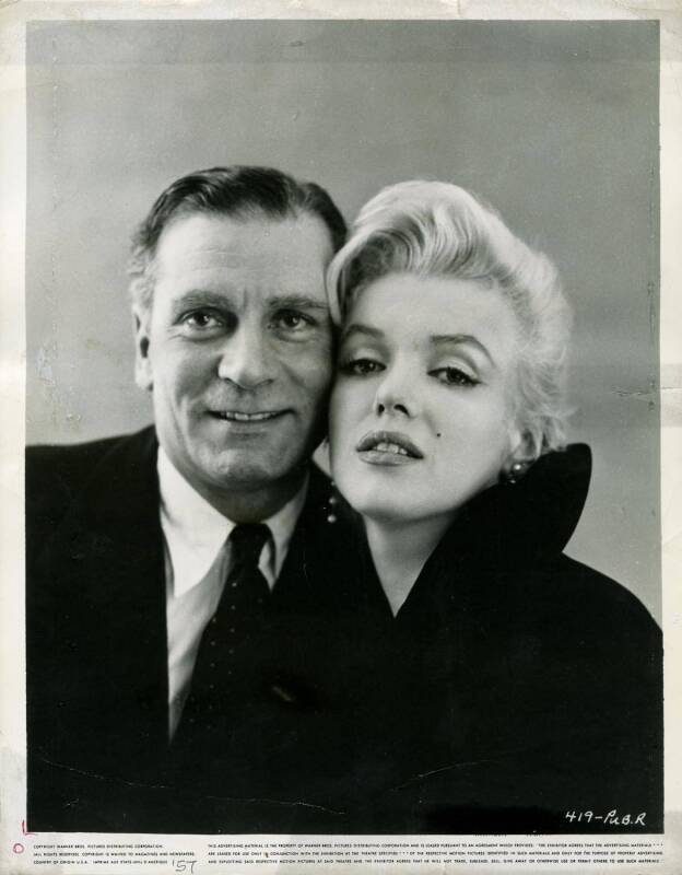 SCREEN LOVERS: A collection of couples portraits issued by the studios to promote their films or their contracted stars. Mainly 1930s-50s with a wide range of actors and actresses. (300+).