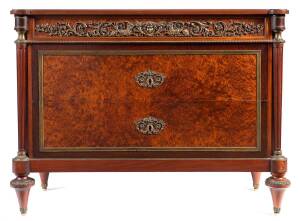 A fine French amboyna commode with 3 drawers, 19th Century.  