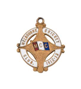 MELBOURNE CRICKET CLUB, 1912-13 membership badge, made by C.Bentley, No.477.