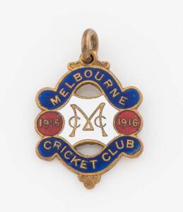 MELBOURNE CRICKET CLUB, 1915-16 membership badge, made by C.Bentley, No.3900.