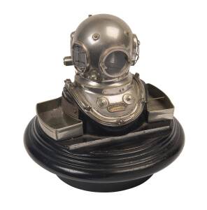 A "Siebe Gorman & Co Ltd, London" divers helmet vesta & cigarette holder, early 20th Century. 14cm