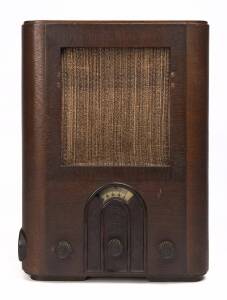 VOLKSEMPFANGER: German WW2 era mantle radio with single channel used for propaganda.