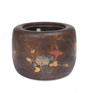 A Japanese lacquered wooden planter decorated with floral foliage, vine tendrils, butterflies, and inlaid with copper inset, 19th Century. 56cm diameter