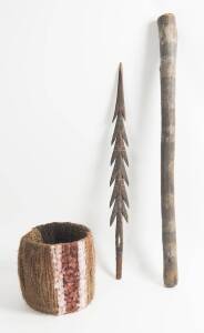 Three ceremonial artifacts, didgeridoo, painted spear tip & headdress. Didgeridoo 91cm 