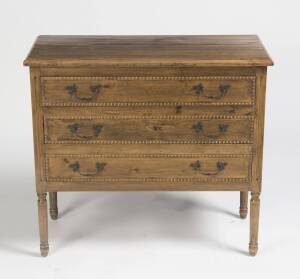 A Regency style commode, 20th Century. 88cm wide, 40cm deep, 78cm high