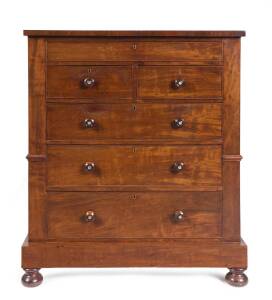 English mahogany antique chest of 6 drawers, mid 19th Century. 133cm high, 111cm wide, 54cm deep.