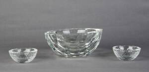 Rosenthal Studio-line faceted crystal fruit bowl 22cm & pair of crystal condiment bowls, 10cm each.