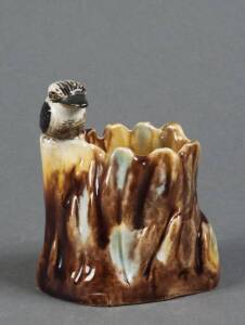 GRACE SECCOMBE: Kookaburra tree stump vase. 9.5cm