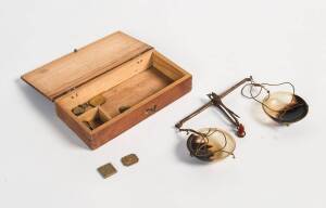 Set of miner's scales with tortoise shell pans and 11 assorted Grain weights and 5 shim weights, 19th Century. 