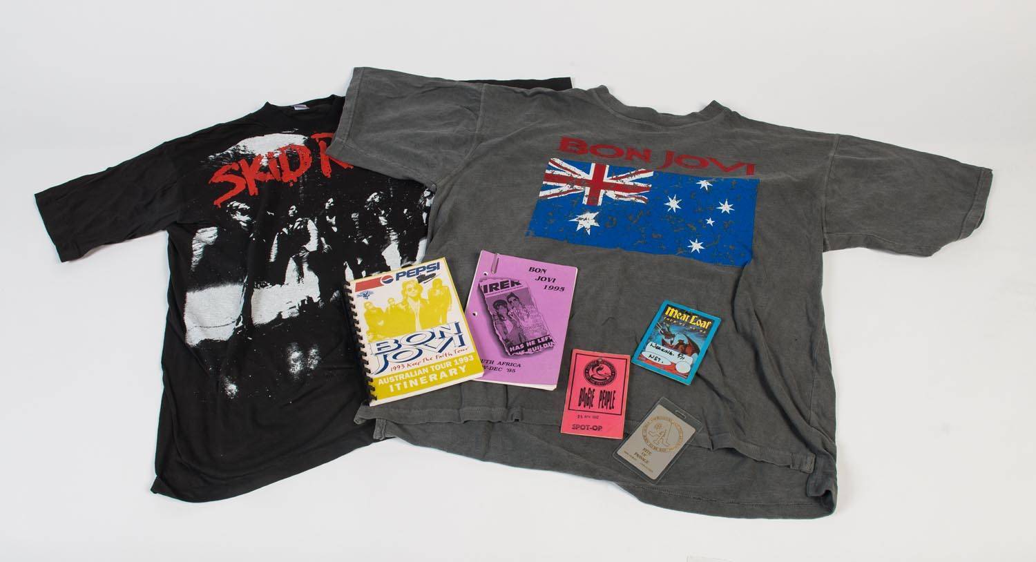 rock memorabilia t shirts