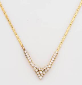 A diamond set necklace, set with thirty brilliant cut diamonds of approximate total weight 1.50 carats. Yellow gold. Weight 12.75 grams. Length 19cm.