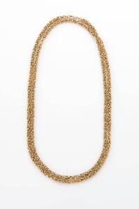 A Byzantine link chain. 14ct yellow gold. Weight 31.94 grams. Length 38cm.