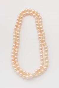 A cultured pearl necklace. 8 - 8.6mm. (no clasp)