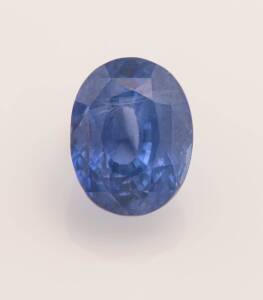 A loose Ceylon sapphire, the oval facetted blue stone measuring 10.39 x 8.01 x 7.3mm. Known weight 5.50 carats.