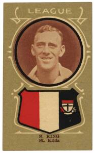 1933 Giant Licorice (Licorice Larks) "League & Association Footballers", complete set [108]. Mainly G/VG.