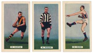 1935 Hoadleys "League Footballers", complete set [100]. Mainly G/VG.