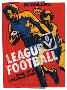 1982 Scanlens "Footballers", complete set [180], plus wrapper. G/VG.