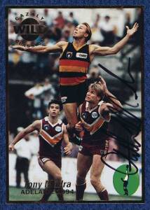 1994 Select "Cazaly Classics Signature Cards" (7) - Michael Roach, Chris Waterman, Trevor Barker, Phil Baker, Alex Jesaulenko, Tony Modra & Bob Pratt; plus 2 insert cards. G/VG.