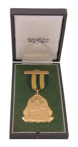 Amateur Swimming Union of Australia medal, with "R.De Raeve" engraved on bar, and engraved on reverse "Presented to R.De Raeve, To Commemorate The XVIth Olympiad, Melbourne 1956", in original presentation case.