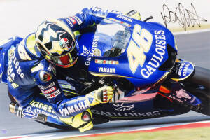 VALENTINO ROSSI, large signed photograph, limited edition 48/100, size 81x51cm.