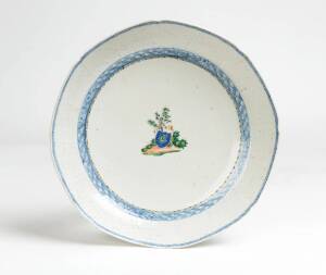 A Chinese export porcelain foliate rimmed plate, 18th century. 24cm diameter 