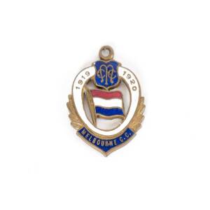 MELBOURNE CRICKET CLUB, 1919-20 membership badge, made by Bentley, No.942.