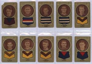 1933 Giant Licorice (Licorice Larks) "League & Association Footballers", part set [25/108]. Four damaged, others Fair/VG.